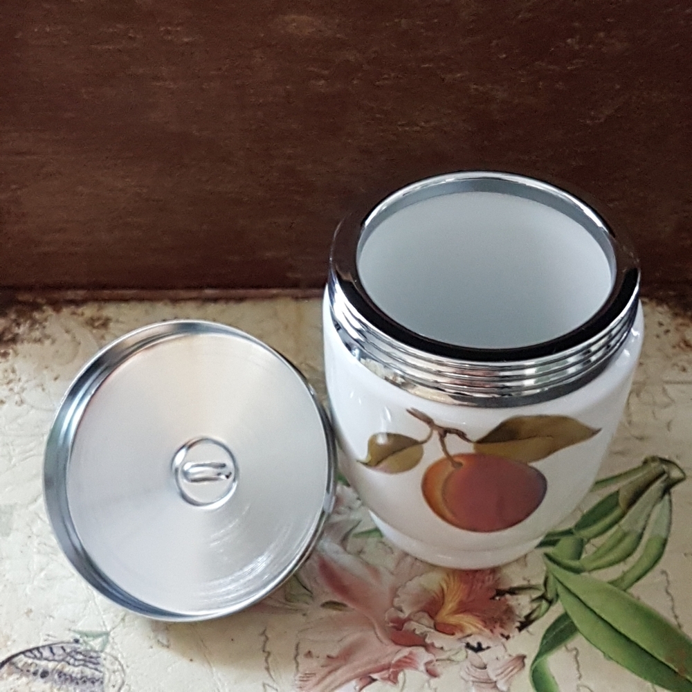 Royal Worcester Evesham Egg Coddler Vintage Ceramic Boiled Cooker Cup - Picture 8 of 10